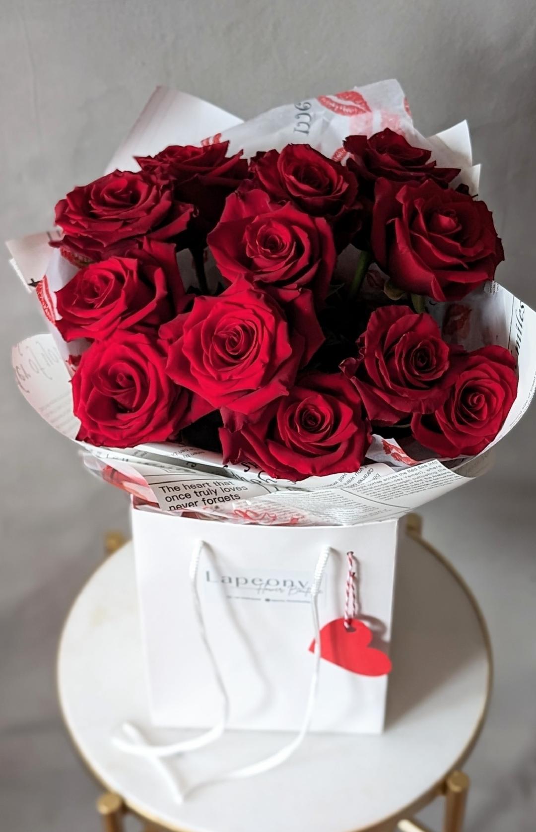 Red roses Flower delivery Birmingham 