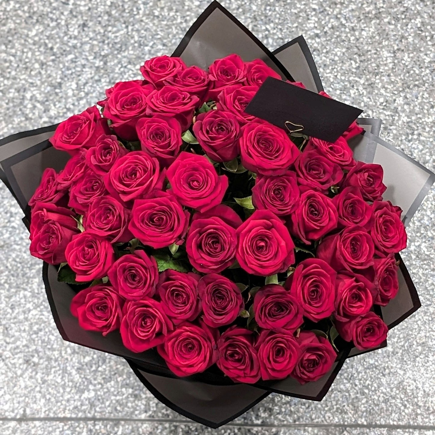 Grand Luxe – 50 Premium Red Roses